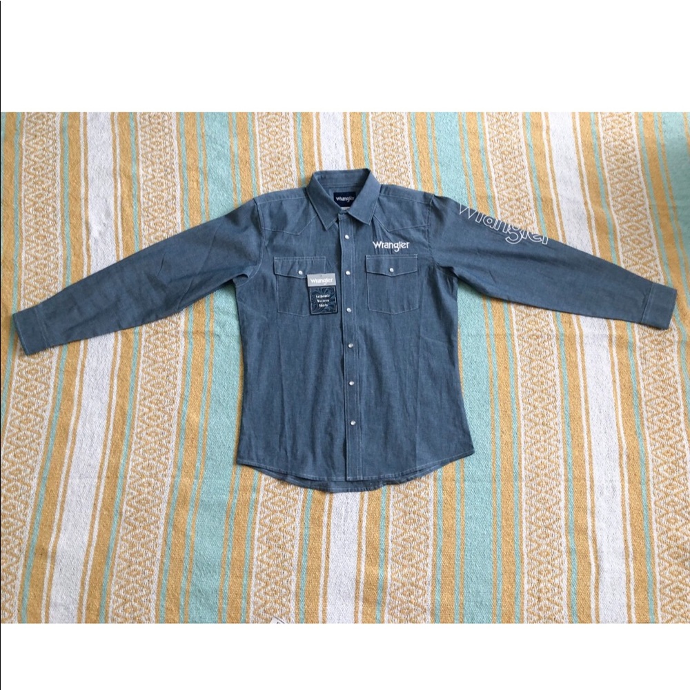 Wrangler Button Down